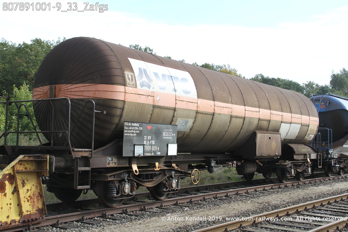 80 789